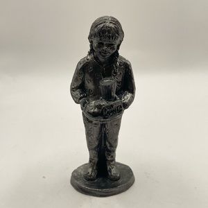 Vintage Michael Ricker 1993 pewter little girl bringing milk and cookies 3.5”